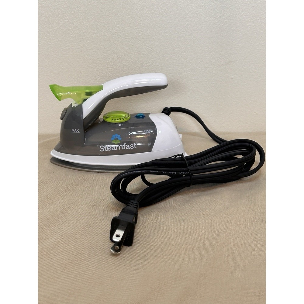 Steamfast - Mighty Steam Iron #SF-707, Travel, Vacation, Used 1x